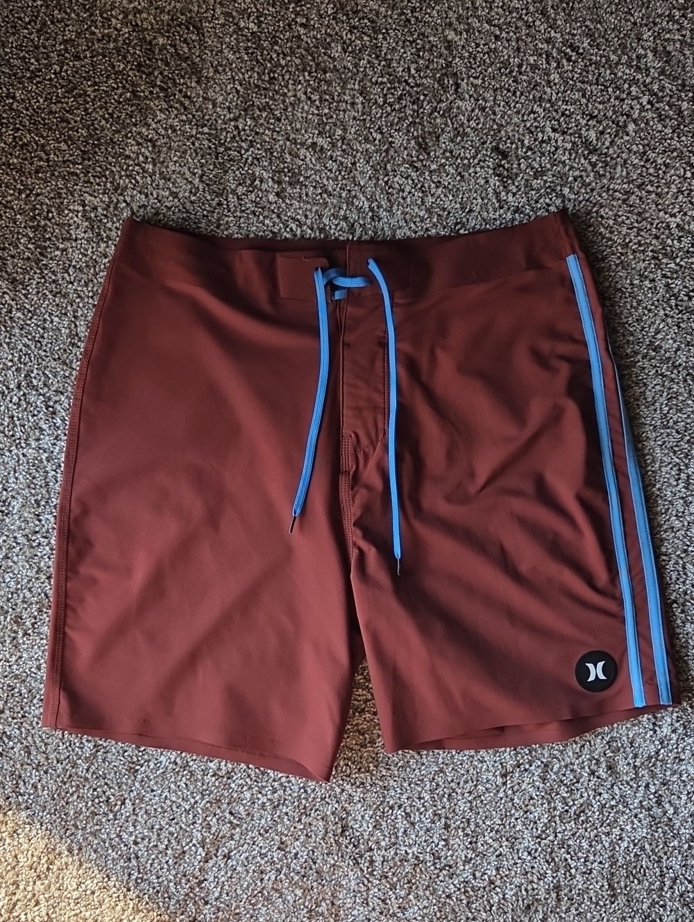 Hurley Men’s Rust Board Shorts with Blue Trim